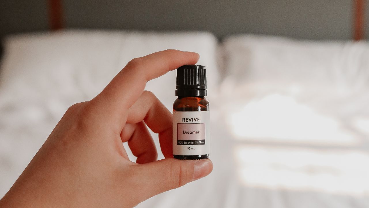 Best Essential Oils For Each Room Of The House - REVIVE Essential Oils