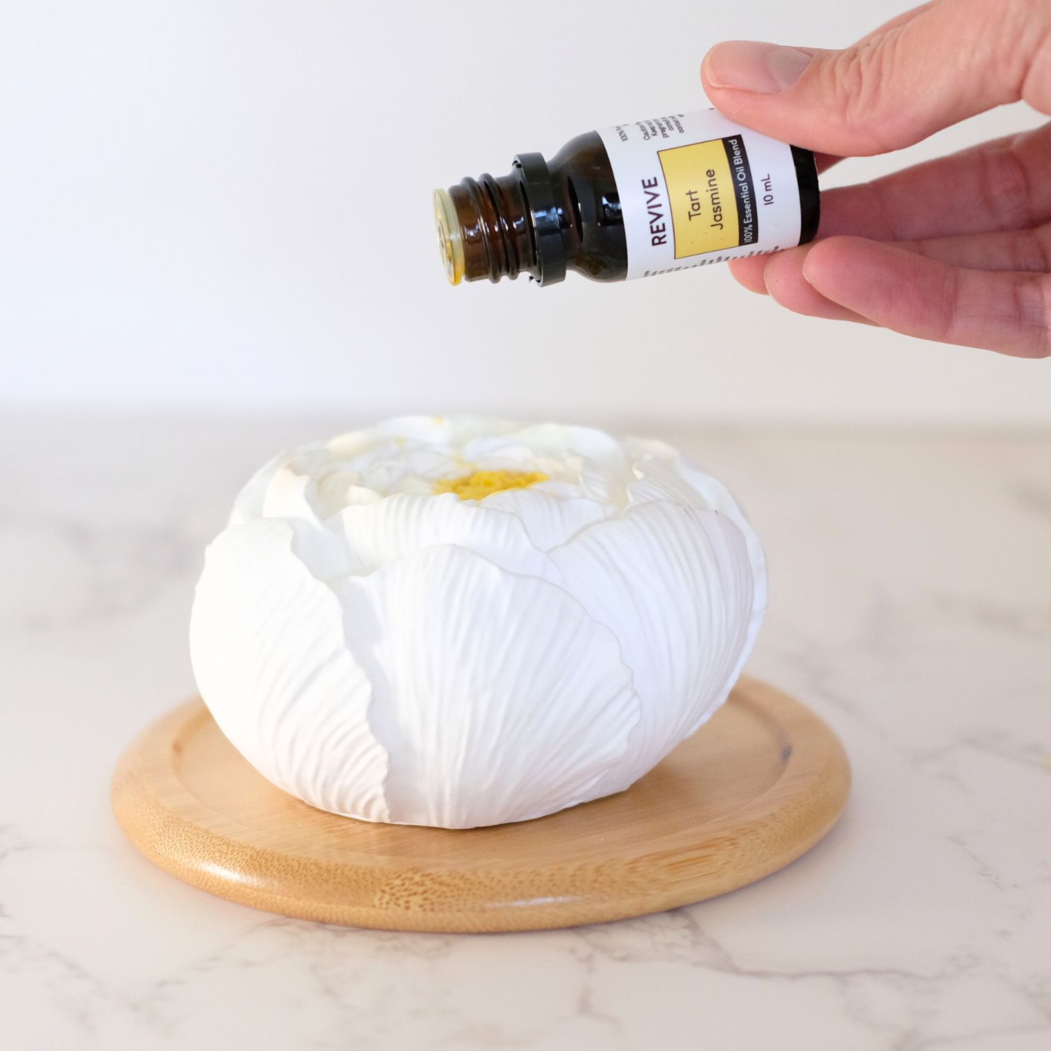 Peony Passive Diffuser - tart jasmine Peony Passive Diffuser - tart jasmine