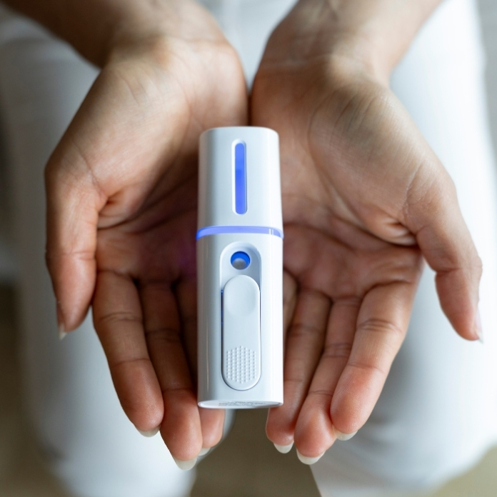 Air Personal Mist Diffuser-Lifestyle-1-696×696